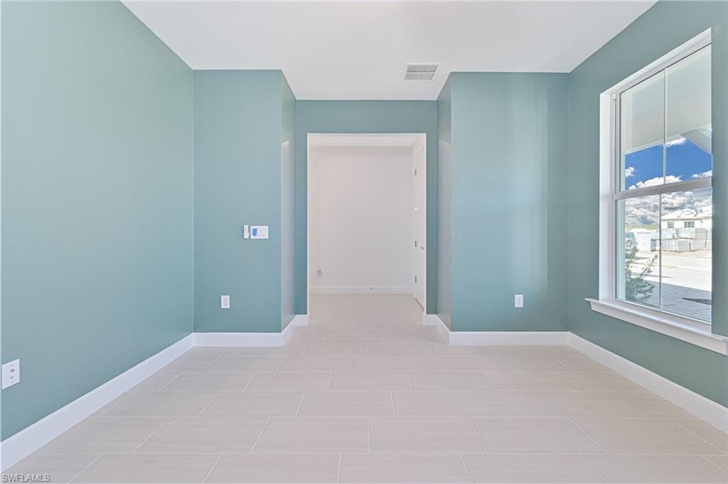 7394 Blue Salvia DR, NORTH FORT MYERS FL 33917-35