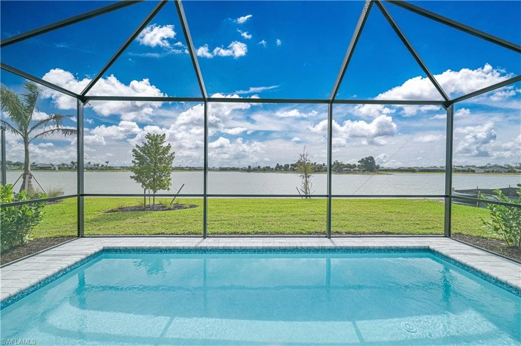 7394 Blue Salvia DR, NORTH FORT MYERS FL 33917-4