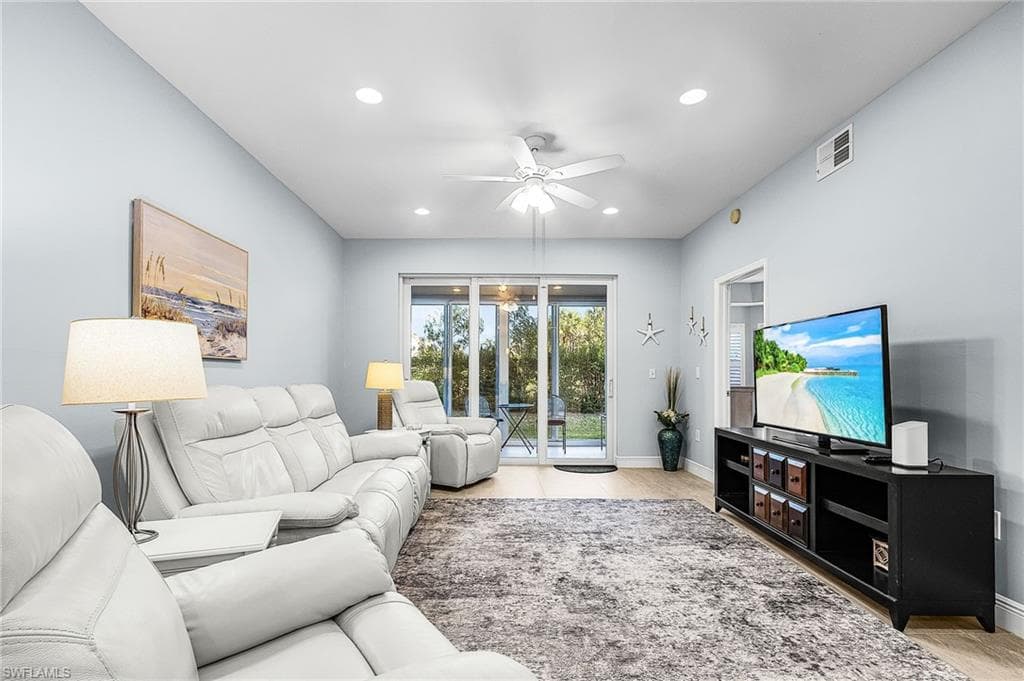 15979 Mandolin Bay DR # 104, FORT MYERS FL 33908-11