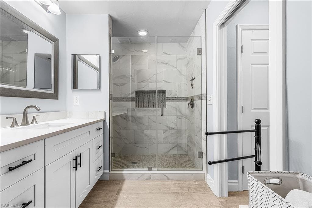 15979 Mandolin Bay DR # 104, FORT MYERS FL 33908-16