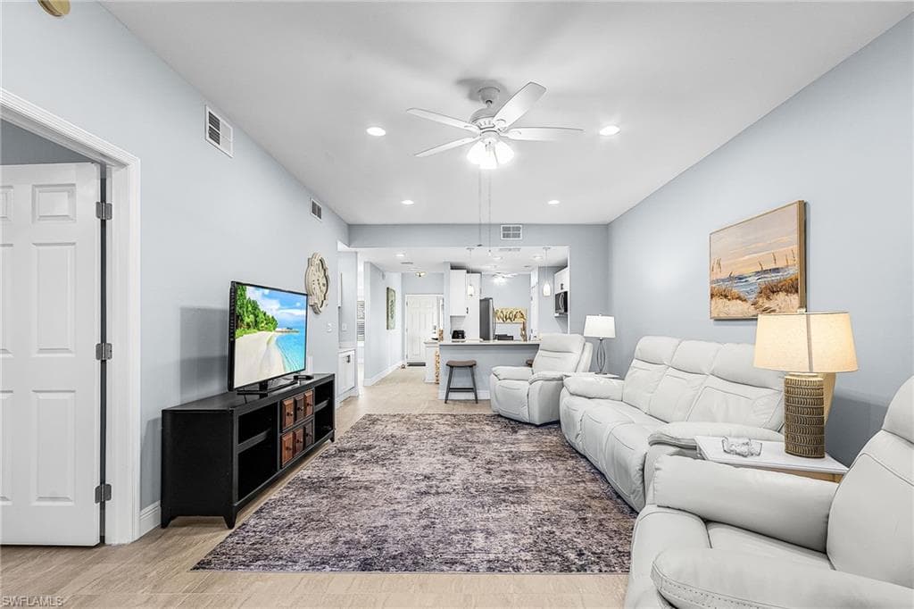 15979 Mandolin Bay DR # 104, FORT MYERS FL 33908-9