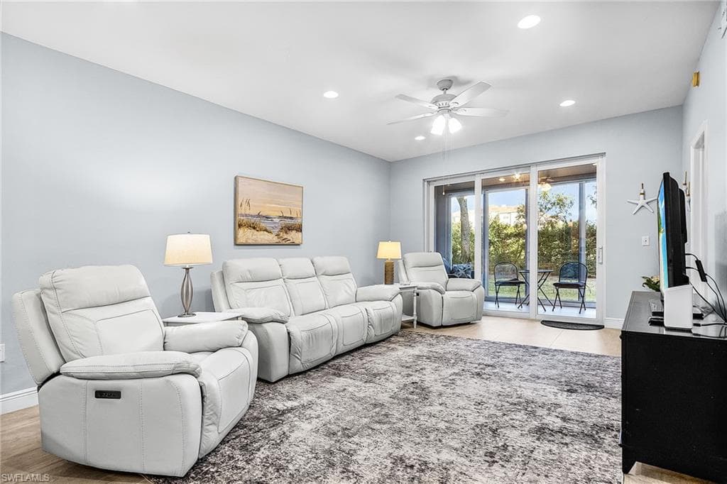 15979 Mandolin Bay DR # 104, FORT MYERS FL 33908-10