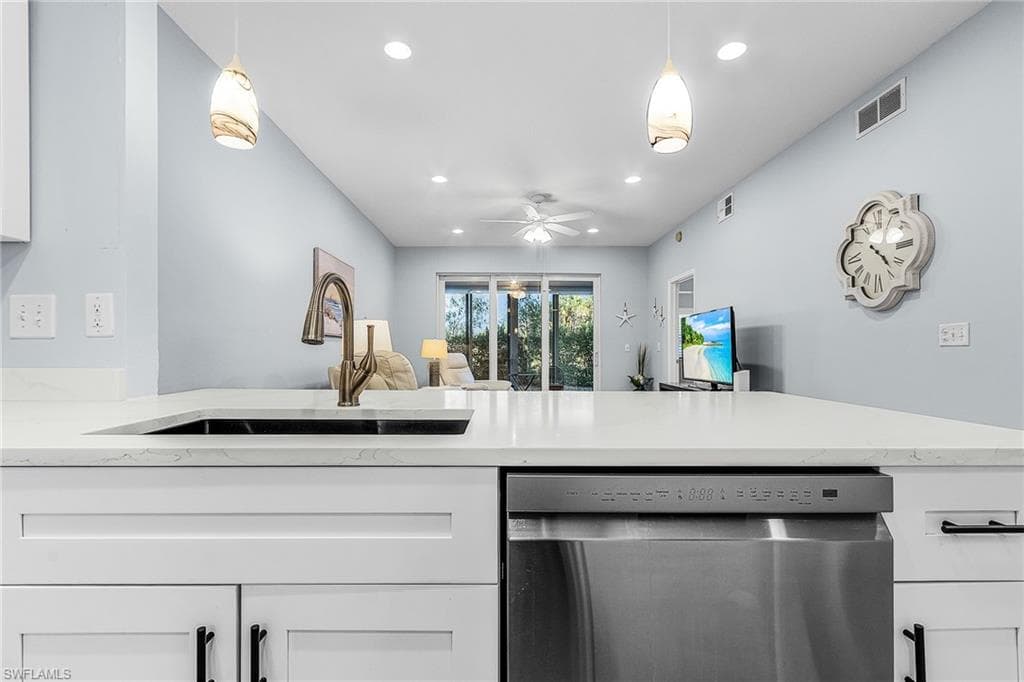 15979 Mandolin Bay DR # 104, FORT MYERS FL 33908-7