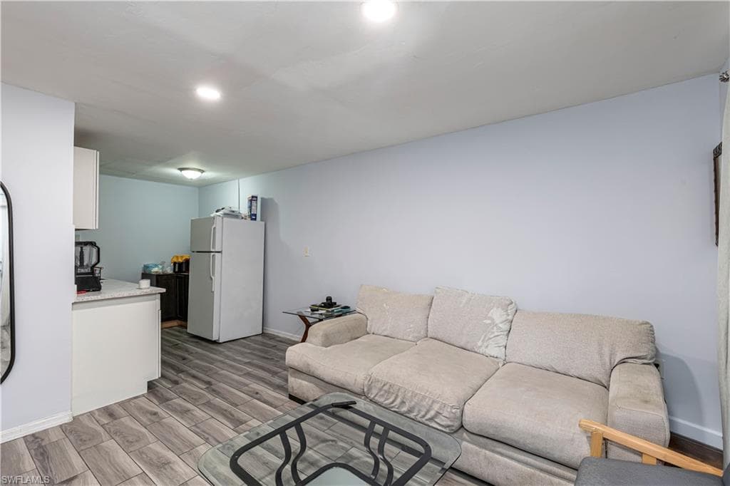 3132 Francis AVE, NAPLES FL 34112-1