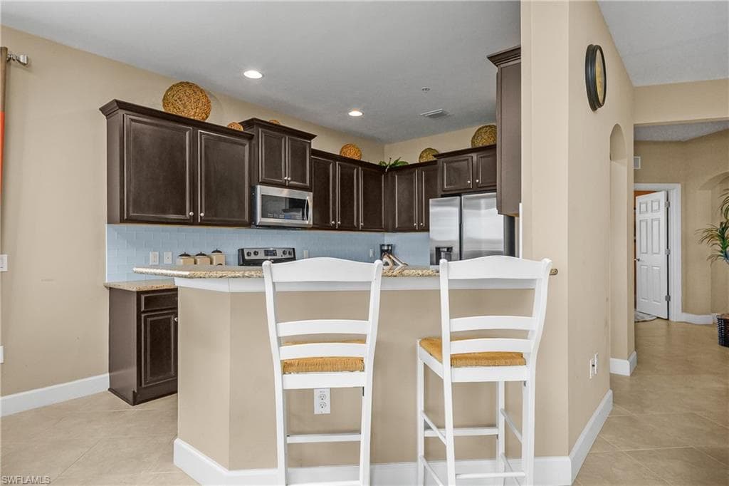 9064 Siesta Bay DR # 102, NAPLES FL 34120-7