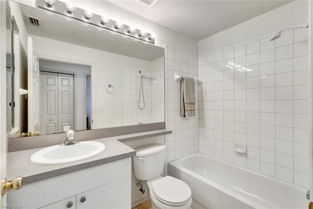 23054 Lone Oak DR # 102, ESTERO FL 33928-26