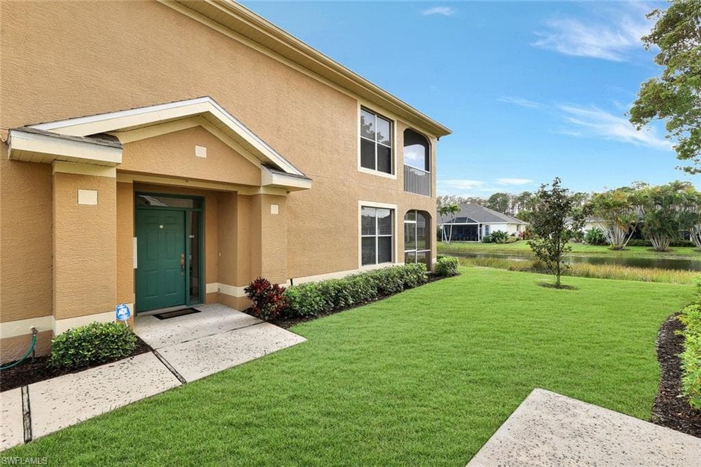 23054 Lone Oak DR # 102, ESTERO FL 33928-3