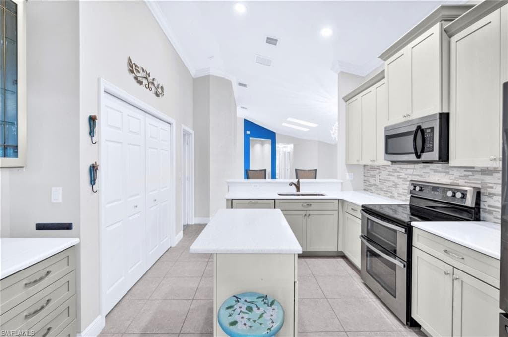 20001 Serene Meadow LN, ESTERO FL 33928-7