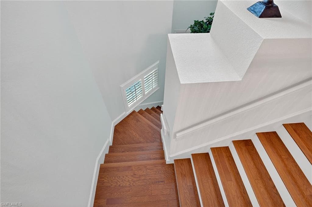 7092 Timberland CIR # 201, NAPLES FL 34109-22