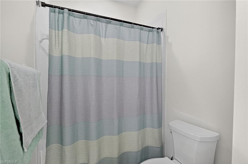 7092 Timberland CIR # 201, NAPLES FL 34109-25