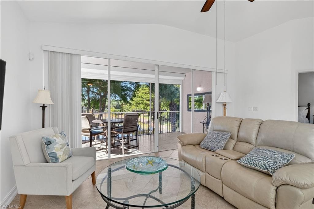 7092 Timberland CIR # 201, NAPLES FL 34109-35