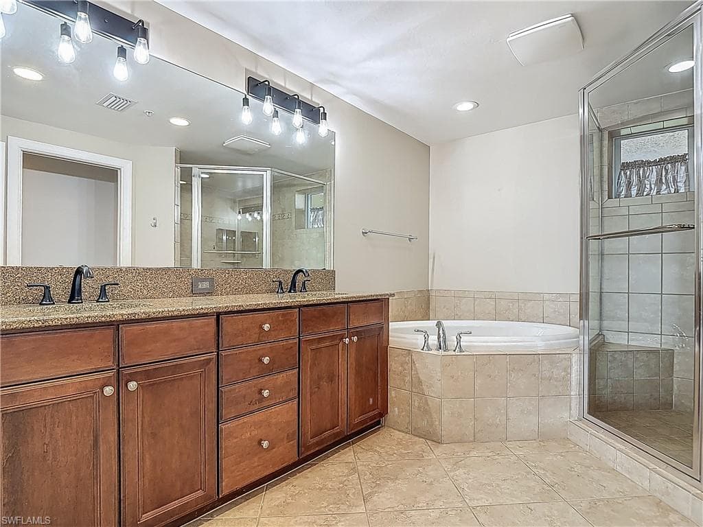 3426 Hancock Bridge PKWY # 706, NORTH FORT MYERS FL 33903-32