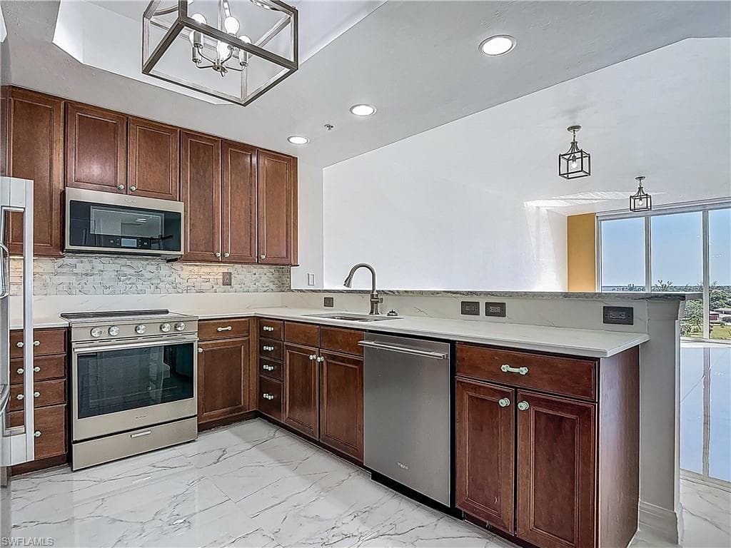 3426 Hancock Bridge PKWY # 706, NORTH FORT MYERS FL 33903-13