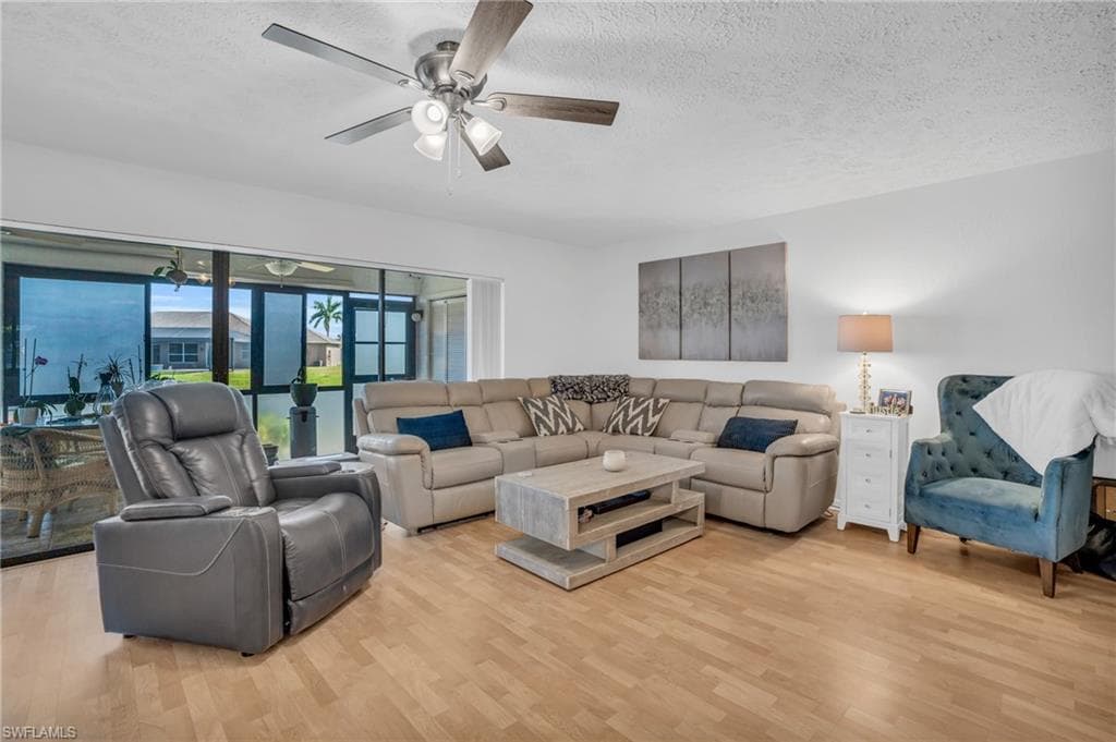 1003 SW 47th TER # 104, CAPE CORAL FL 33914-2