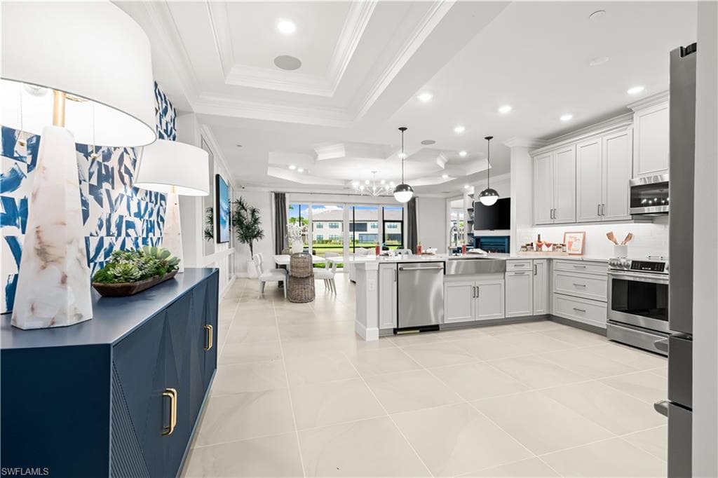 15339 Giardino DR # 103, NAPLES FL 34114-3