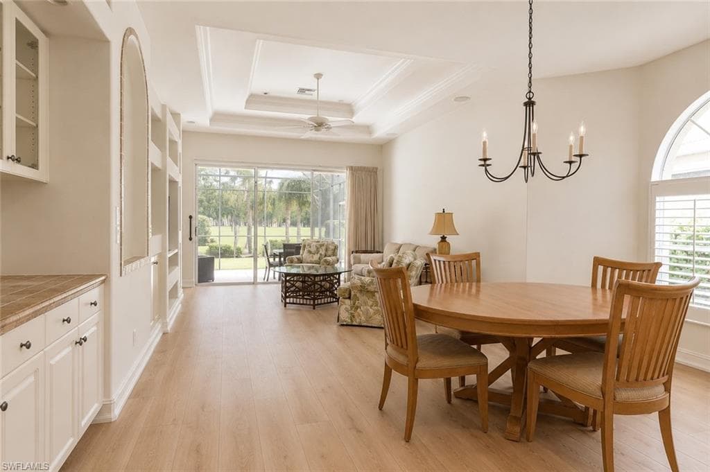 3134 Santorini CT-4