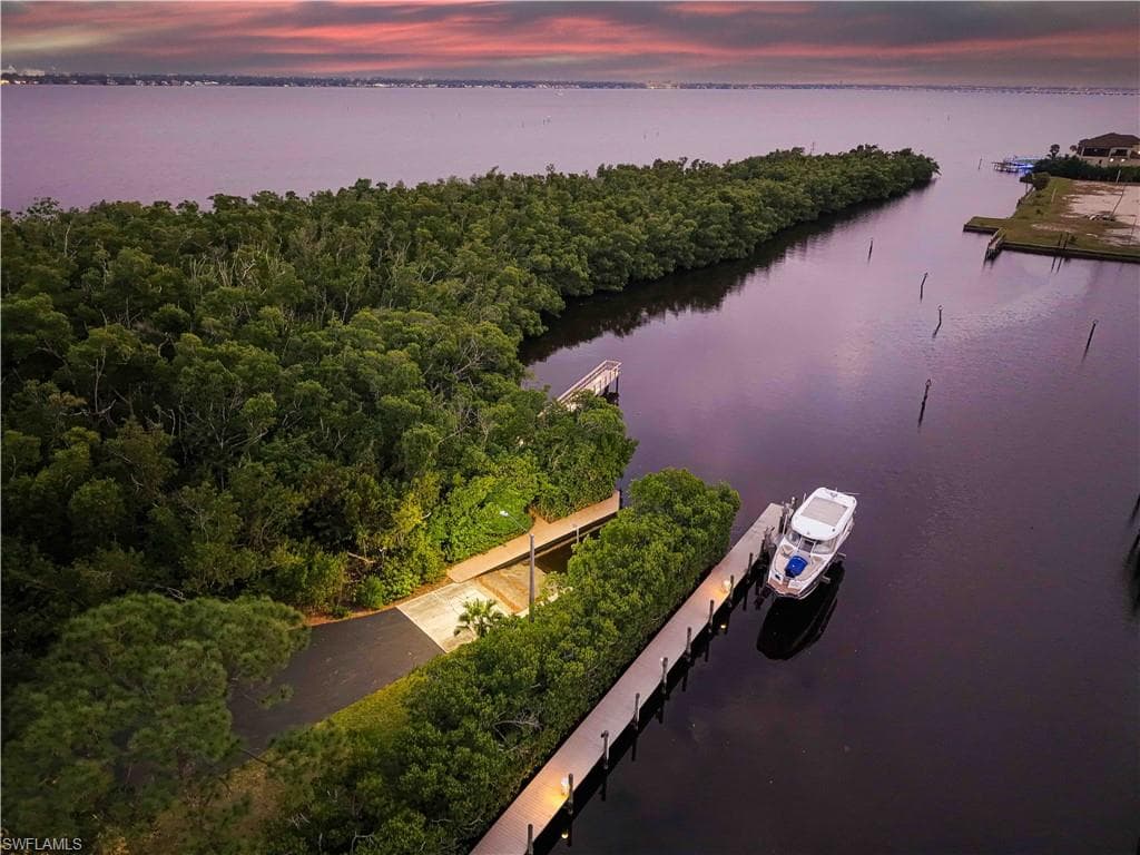 12641 Panasoffkee DR, NORTH FORT MYERS FL 33903-39