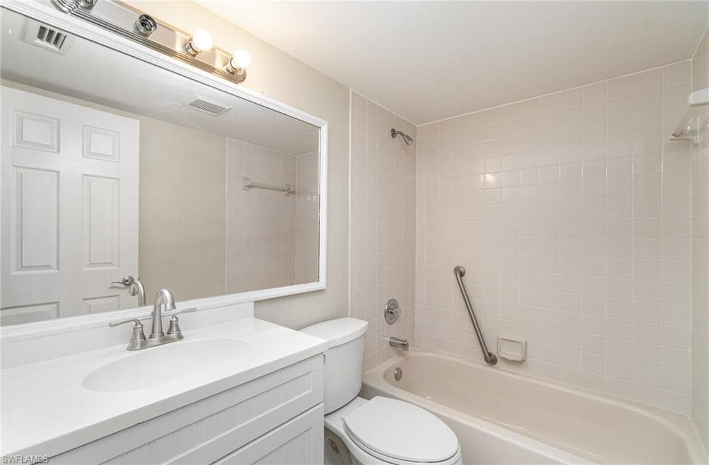 8200 Summerlin Village CIR # 102, FORT MYERS FL 33919-17