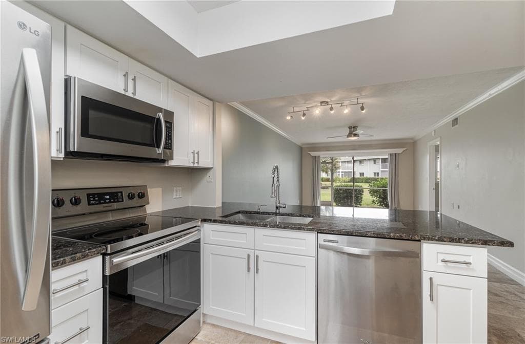 8200 Summerlin Village CIR # 102, FORT MYERS FL 33919-7
