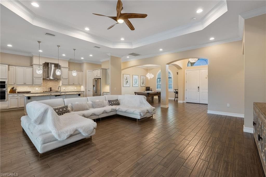 1609 Mockingbird DR, NAPLES FL 34120-12