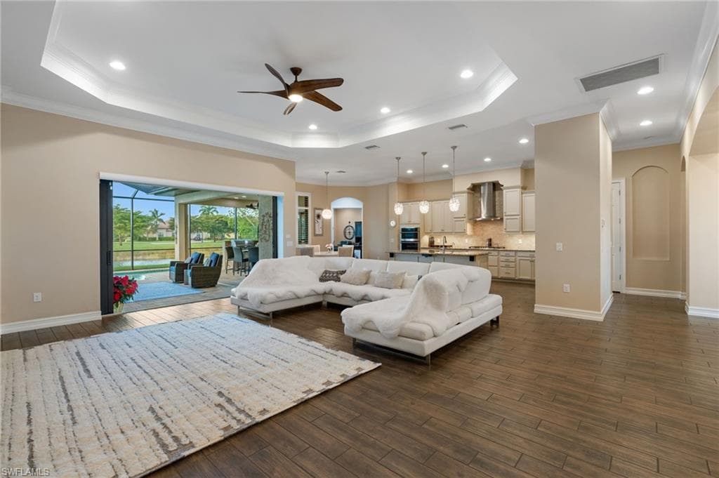 1609 Mockingbird DR, NAPLES FL 34120-29