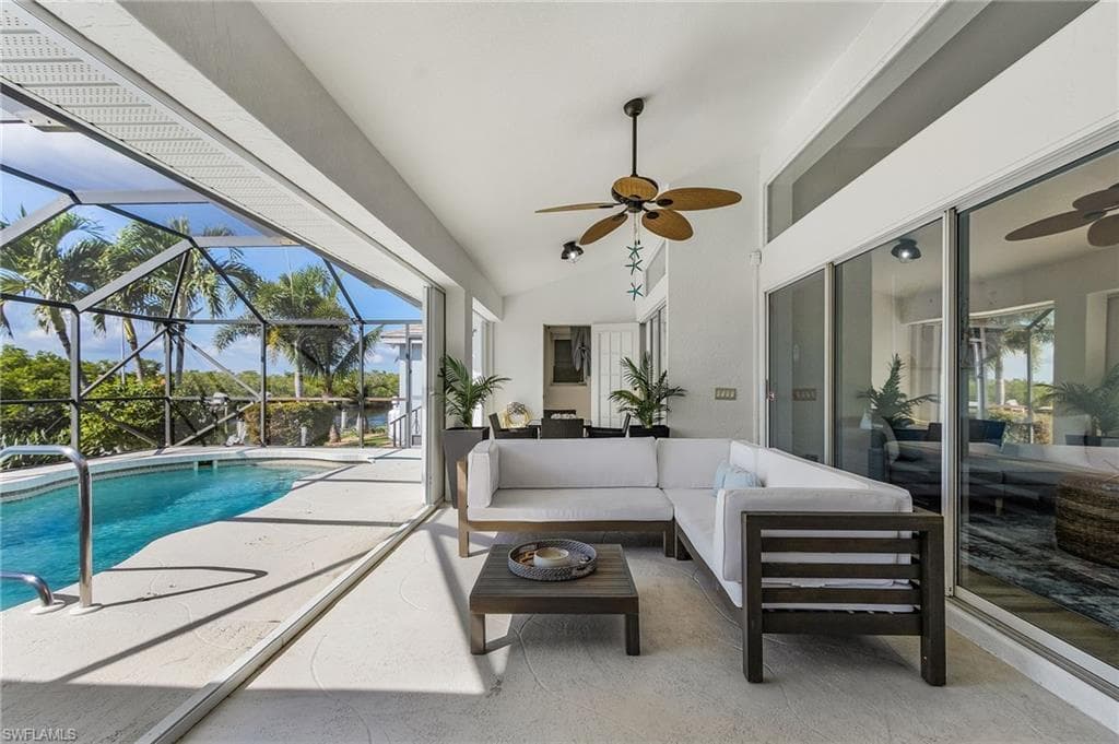 609 Macedonia DR, PUNTA GORDA FL 33950-18