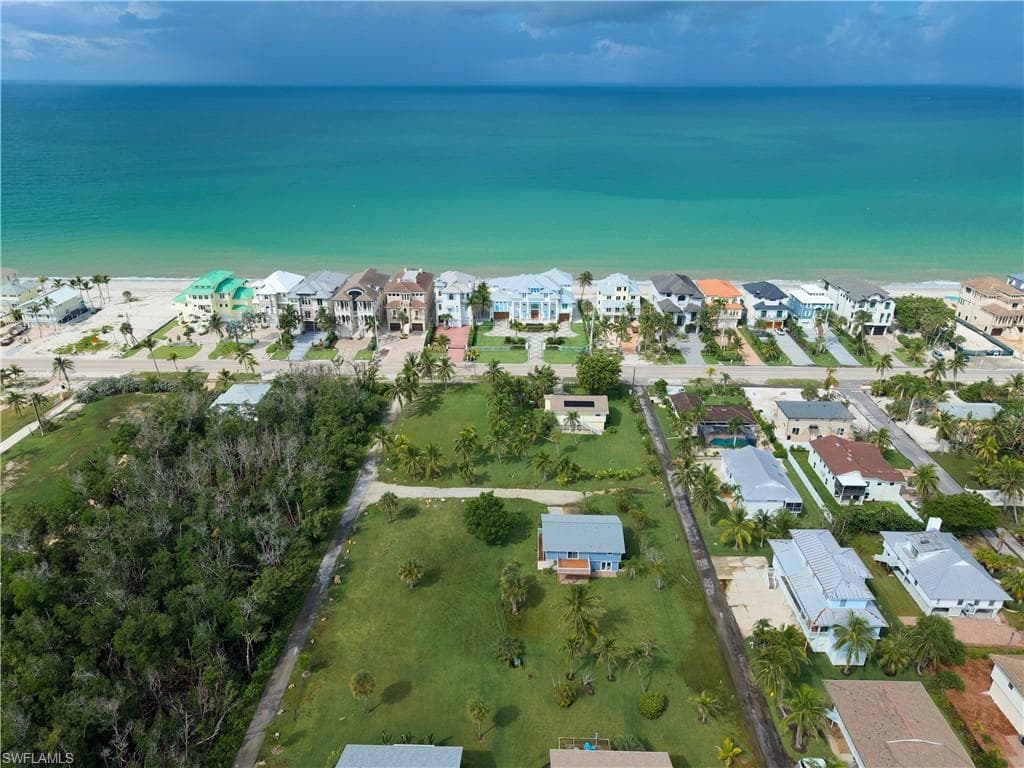 27553 Hickory View DR, BONITA SPRINGS FL 34134-1