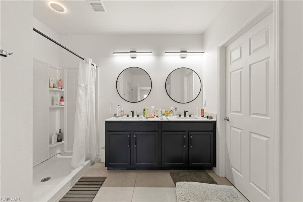 26640 Saville AVE, BONITA SPRINGS FL 34135-16