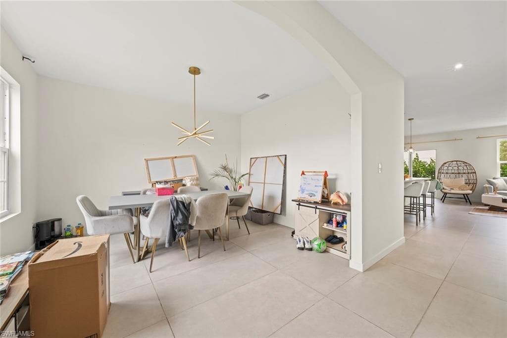 26640 Saville AVE, BONITA SPRINGS FL 34135-2