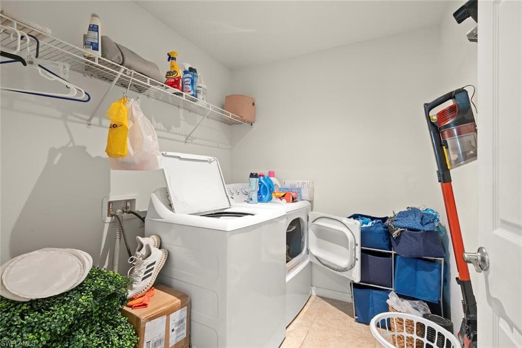 26640 Saville AVE, BONITA SPRINGS FL 34135-36