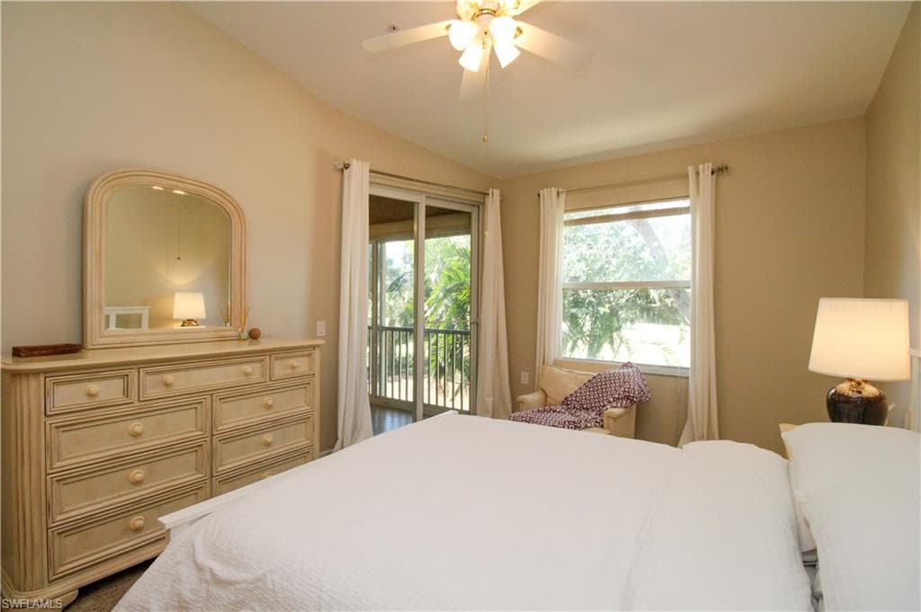 3435 Laurel Greens LN S # 201, NAPLES FL 34119-41