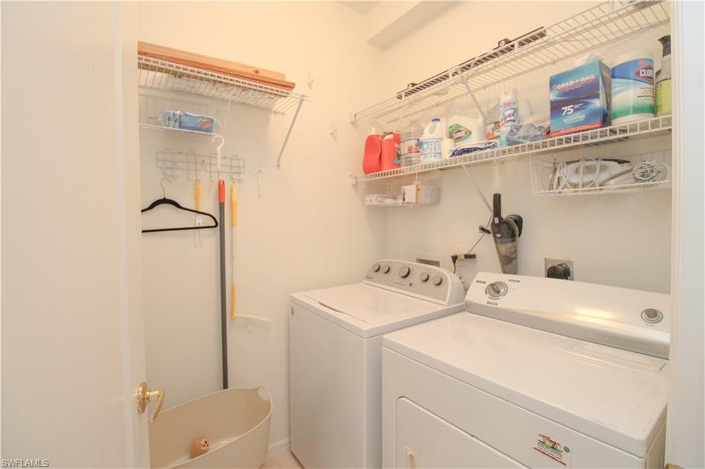 3435 Laurel Greens LN S # 201, NAPLES FL 34119-45