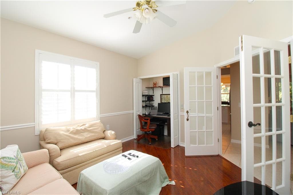 3435 Laurel Greens LN S # 201, NAPLES FL 34119-15