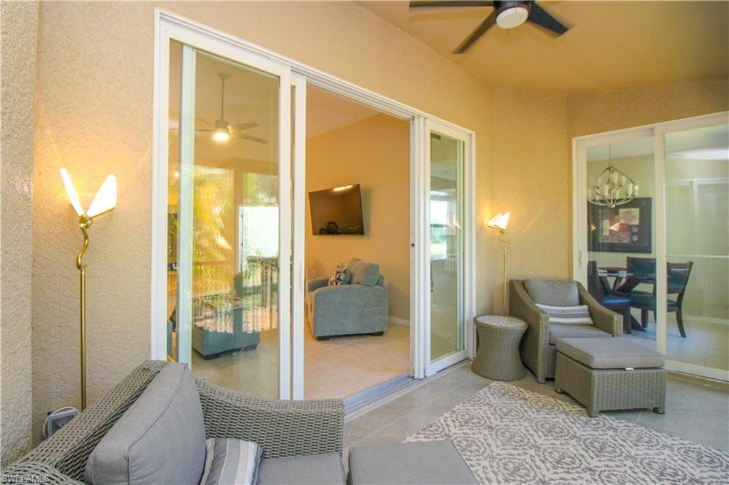3435 Laurel Greens LN S # 201, NAPLES FL 34119-8