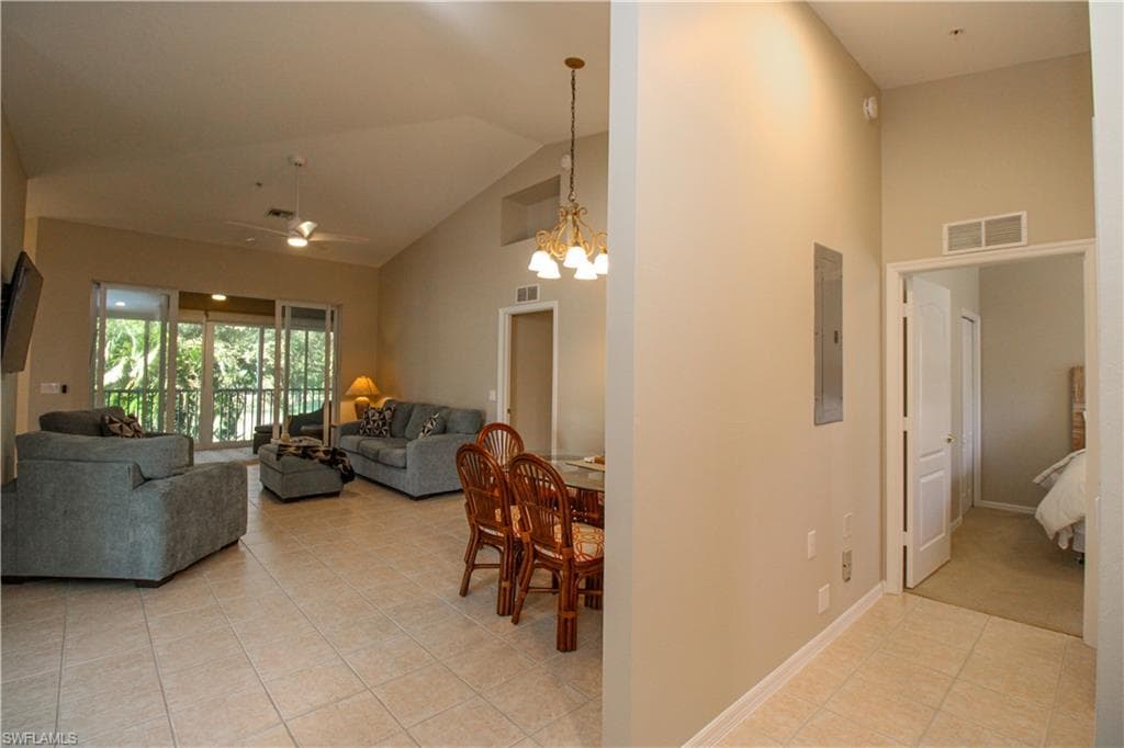 3435 Laurel Greens LN S # 201, NAPLES FL 34119-29