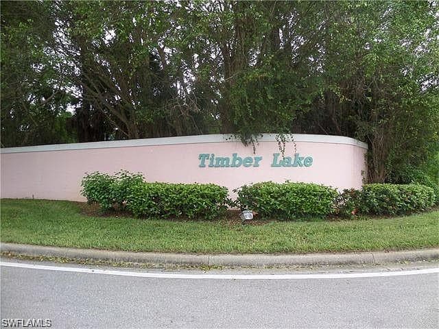 220 Timber Lake CIR # B204, NAPLES FL 34104-13