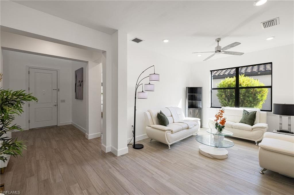 19824 Beverly Park RD, ESTERO FL 33928-8