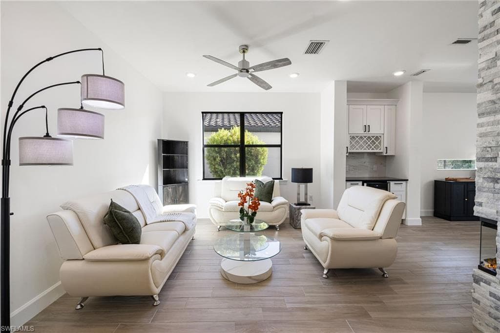 19824 Beverly Park RD, ESTERO FL 33928-10