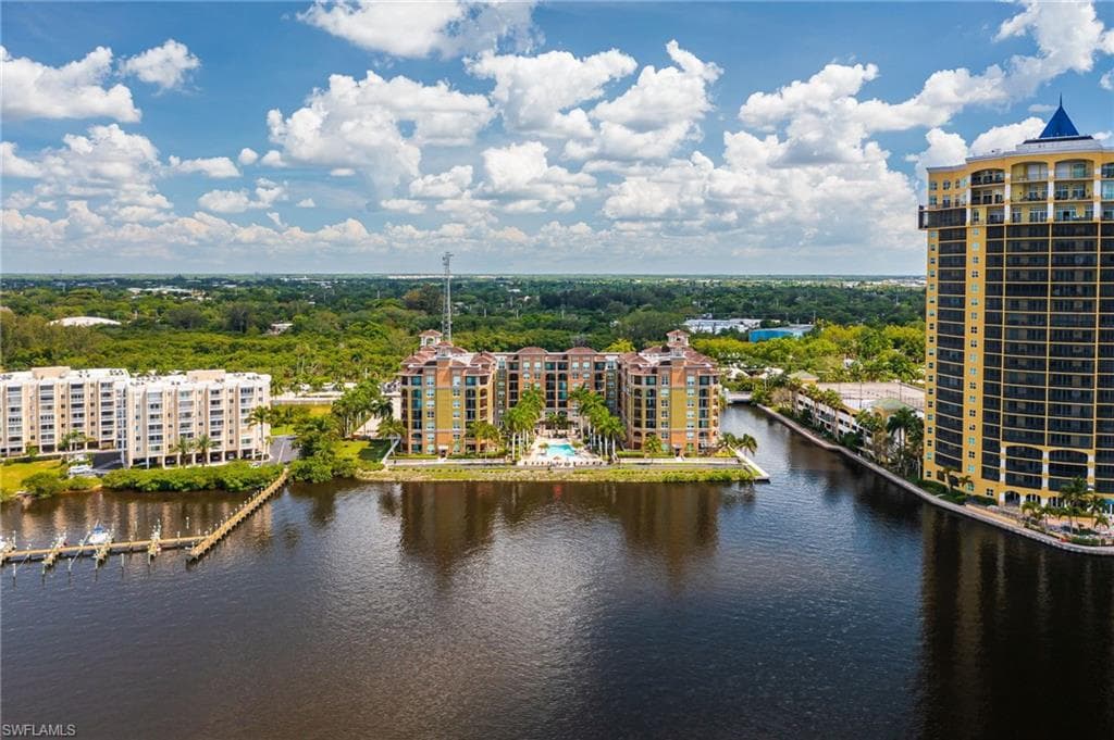 2825 Palm Beach BLVD # 615, FORT MYERS FL 33916-4