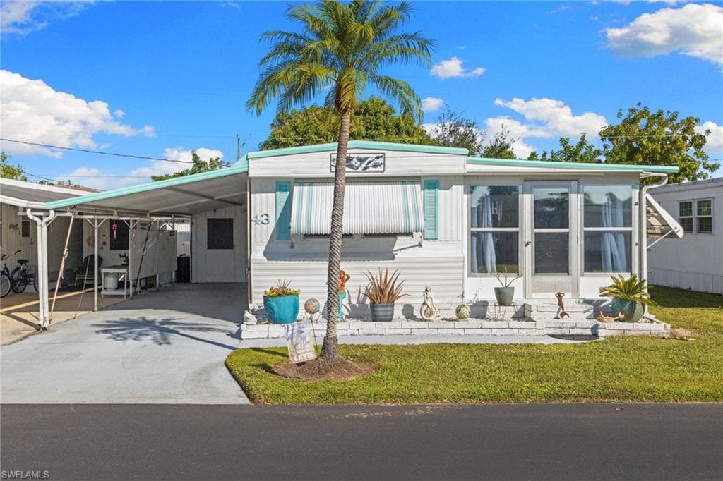 43 Enchanting BLVD # E43, NAPLES FL 34112-3