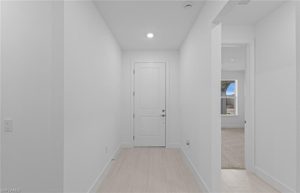 12584 Quartz DR-5