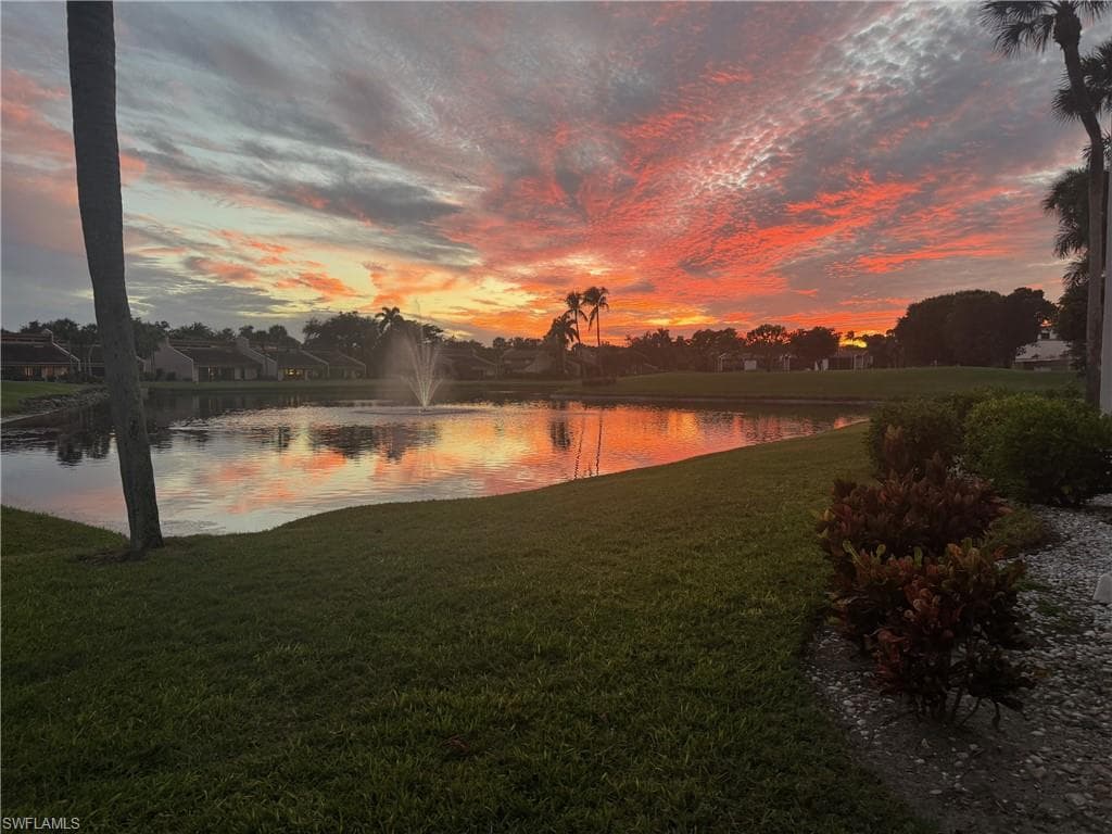 4585 Trawler CT # 302, FORT MYERS FL 33919-3