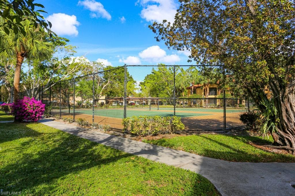 2214 Arbour Walk CIR # 2012, NAPLES FL 34109-28