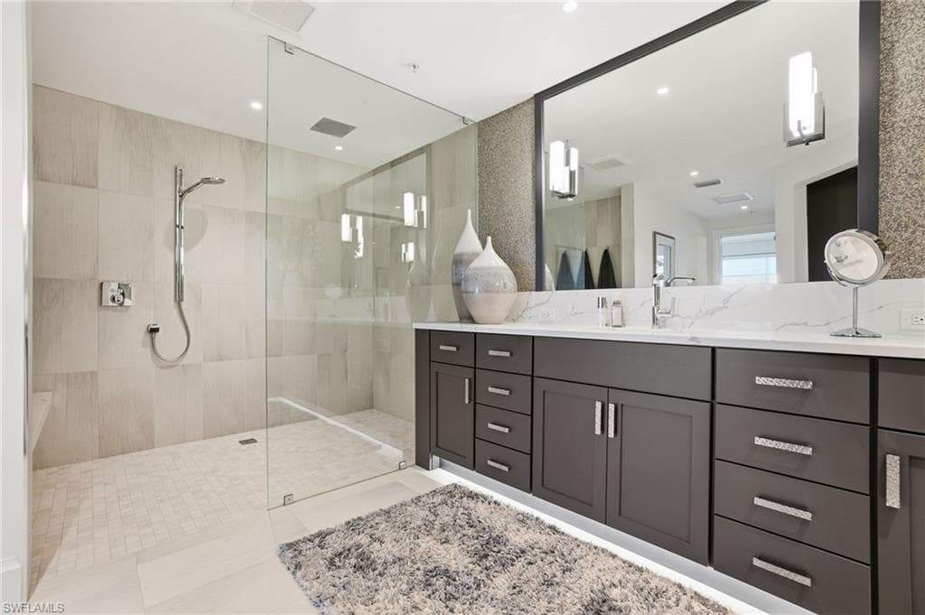 4751 West Bay BLVD # 501, ESTERO FL 33928-20