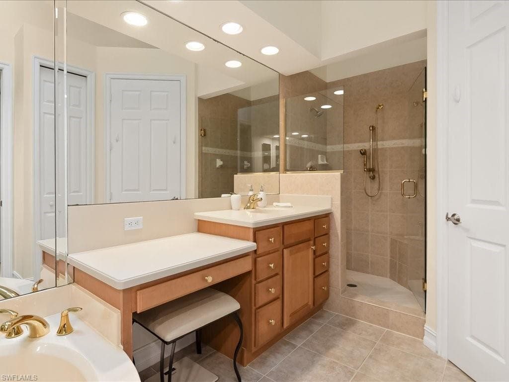 10120 Bellavista CIR # 904, MIROMAR LAKES FL 33913-18