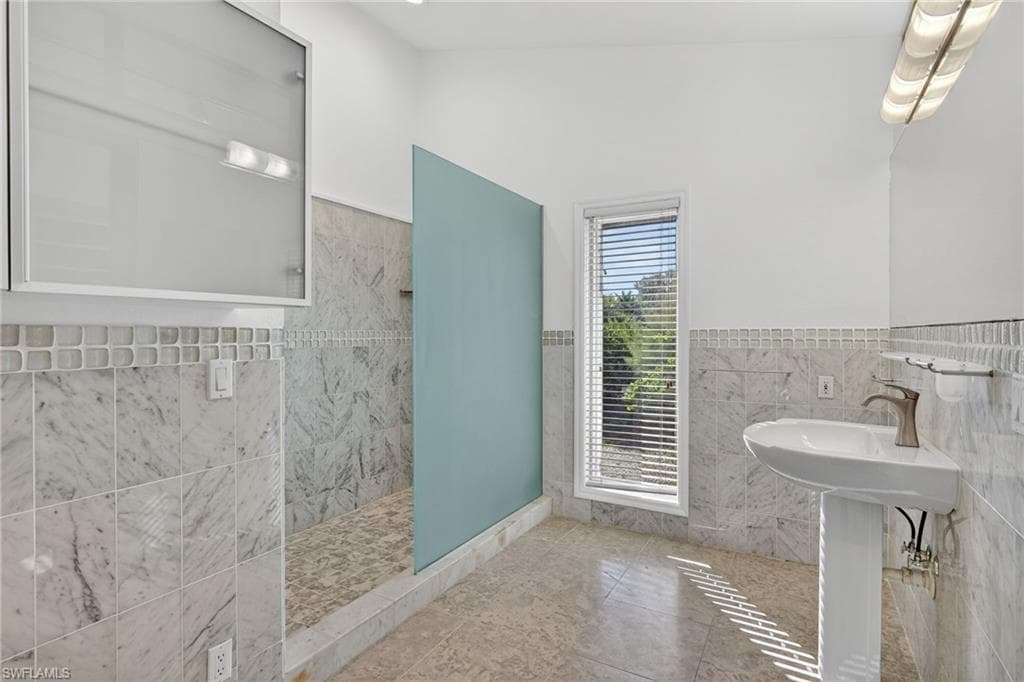 4400 Gulf Pines DR, SANIBEL FL 33957-21