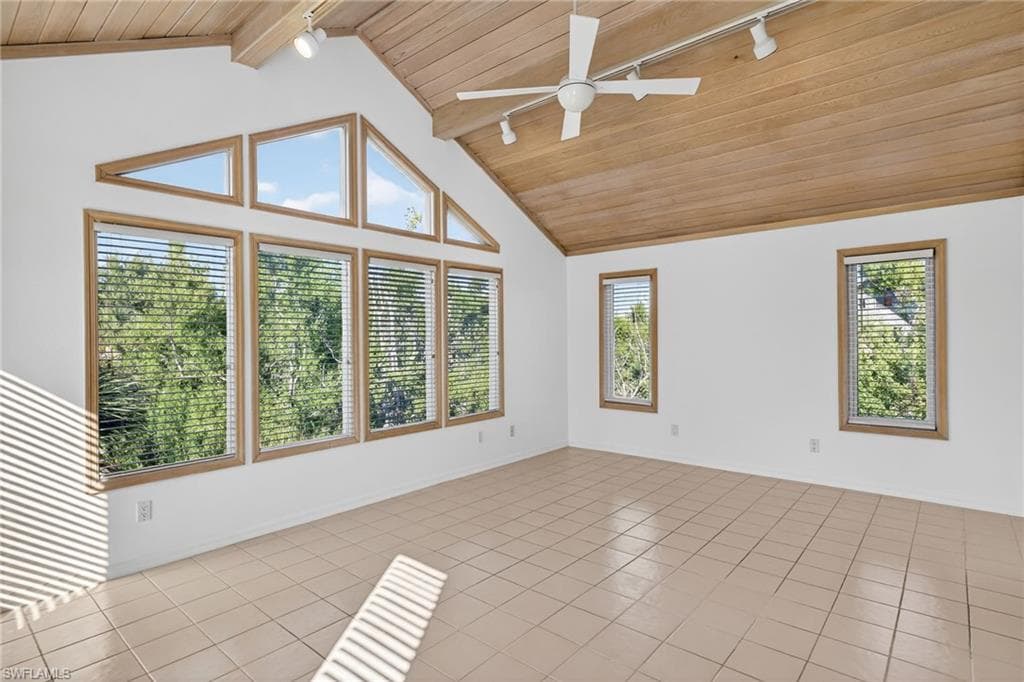 4400 Gulf Pines DR, SANIBEL FL 33957-27