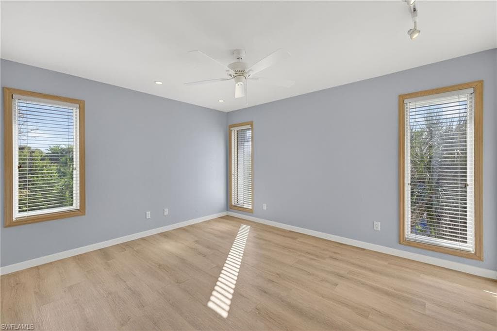 4400 Gulf Pines DR, SANIBEL FL 33957-23