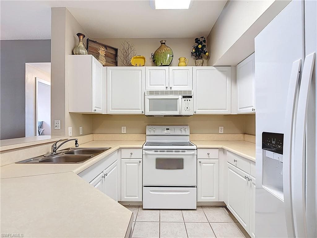 15630 Ocean Walk CIR # 102, FORT MYERS FL 33908-9