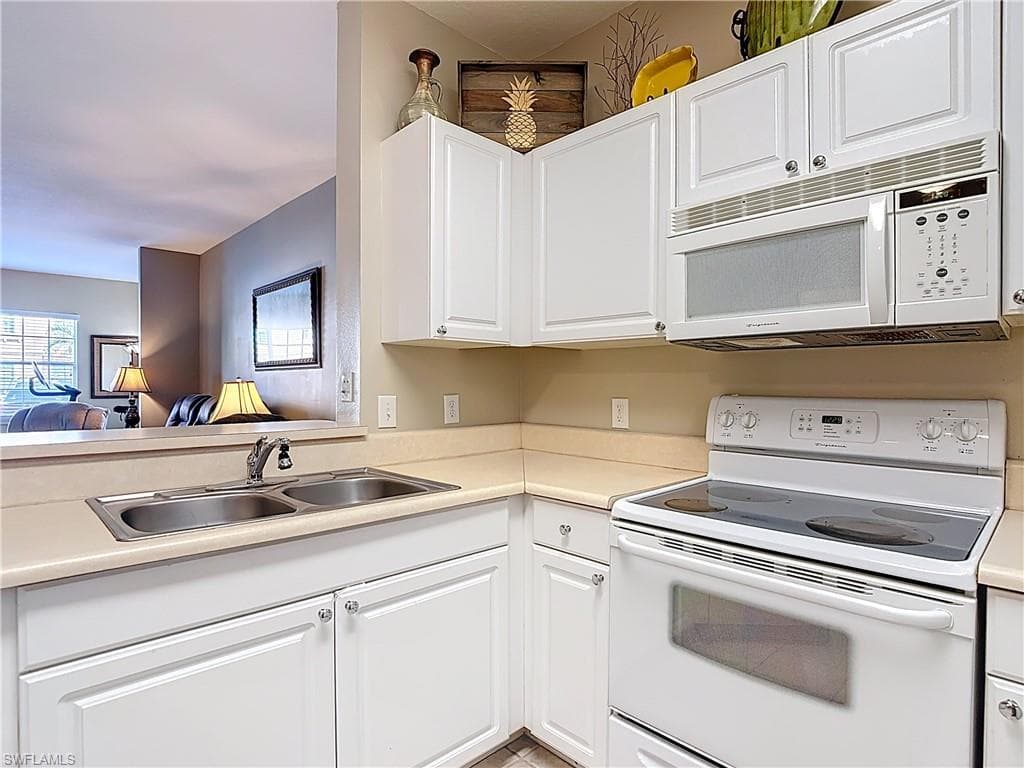 15630 Ocean Walk CIR # 102, FORT MYERS FL 33908-10